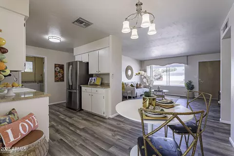 5721 E Dallas St, Mesa, AZ 85205 photo 9