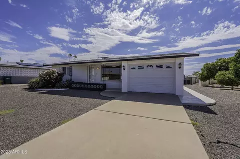 5721 E Dallas St, Mesa, AZ 85205 photo 2
