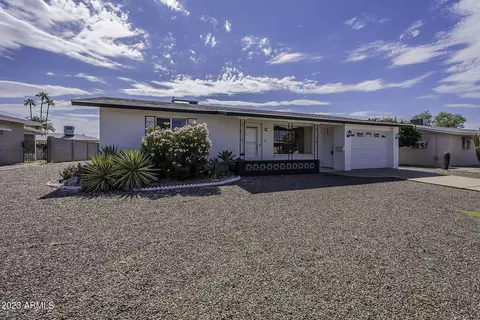 5721 E Dallas St, Mesa, AZ 85205 photo 3