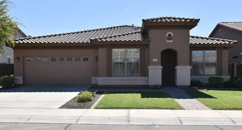 2881 E Fandango Dr, Gilbert, AZ 85298