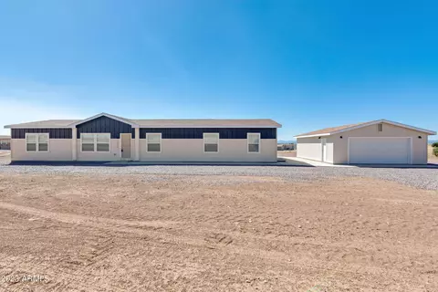 26496 N Feather Mountain Rd, Paulden, AZ 86334