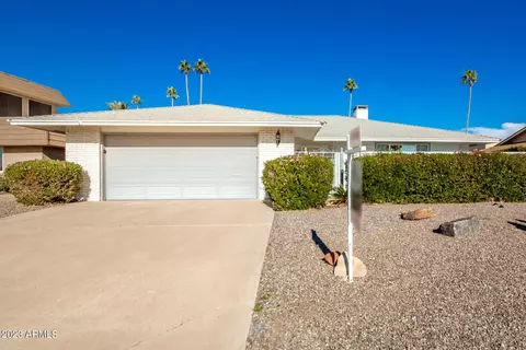 10614 W Cameo Dr, Sun City, AZ 85351