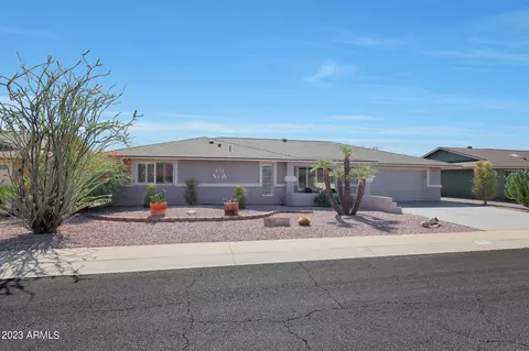 9515 W Calico Dr, Sun City, AZ 85373