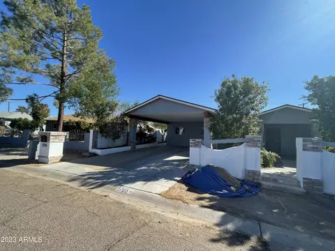 1705 E Burgess Ln, Phoenix, AZ 85042