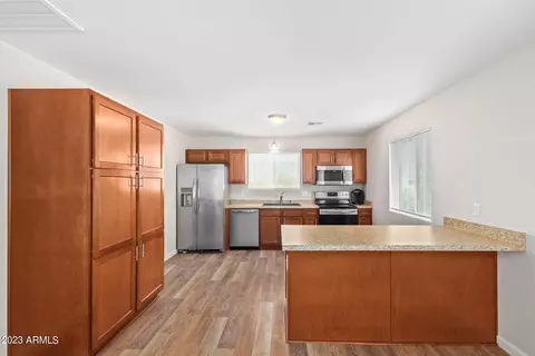 165 S Royal Palm Rd, Apache Junction, AZ 85119 photo 4