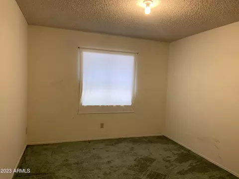 4602 W Orchid Ln, Glendale, AZ 85302 photo 12
