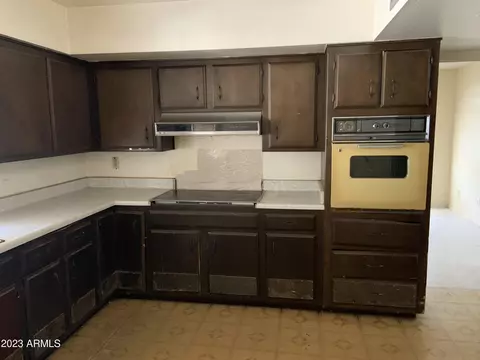 4602 W Orchid Ln, Glendale, AZ 85302 photo 27