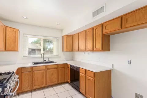 4544 E Garnet Ave, Mesa, AZ 85206 photo 3