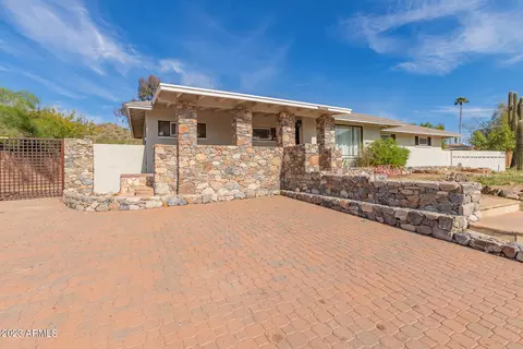 10622 N 9th Dr, Phoenix, AZ 85029