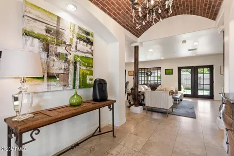 1249 W Palo Verde Dr, Phoenix, AZ 85013