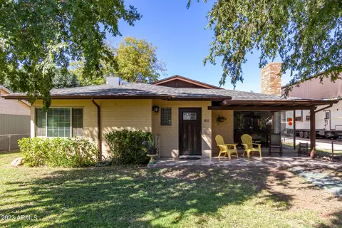 1810 N 37th Pl, Phoenix, AZ 85008