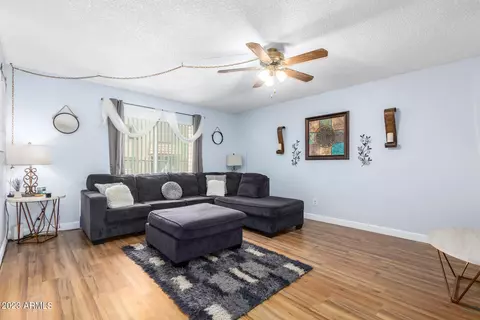 10411 N 11th Ave #13, Phoenix, AZ 85021 photo 2