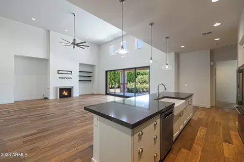 600 W Echo Ln, Phoenix, AZ 85021 photo 9