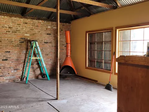 308 Powell St, Bisbee, AZ 85603 photo 5
