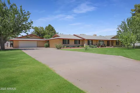 3146 E Campbell Rd, Gilbert, AZ 85234 photo 3