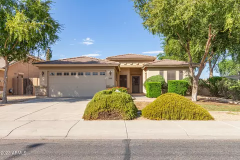 3270 E Canary Way, Chandler, AZ 85286