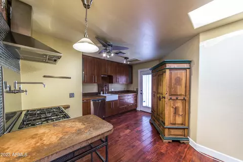 1708 Earll Dr, Phoenix, AZ 85016 photo 2