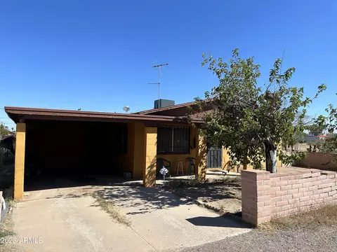 214 W Alsdorf Rd, Eloy, AZ 85131