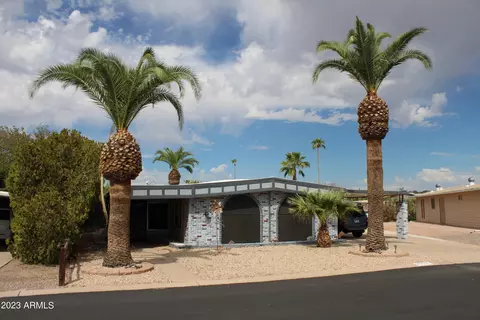 8310 E Dutchman Dr, Mesa, AZ 85208