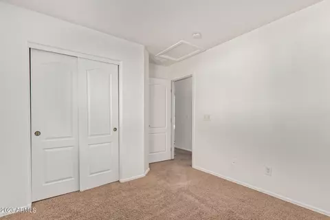 2340 E Wayland Dr, Phoenix, AZ 85040 photo 32