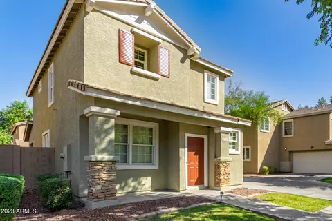 2340 E Wayland Dr, Phoenix, AZ 85040 photo 9