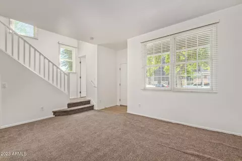 2340 E Wayland Dr, Phoenix, AZ 85040 photo 13