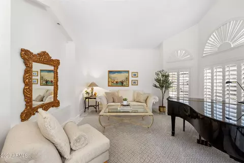 Living - 2103 E Freeport Ln, Gilbert, AZ 85234 photo 1 of 16