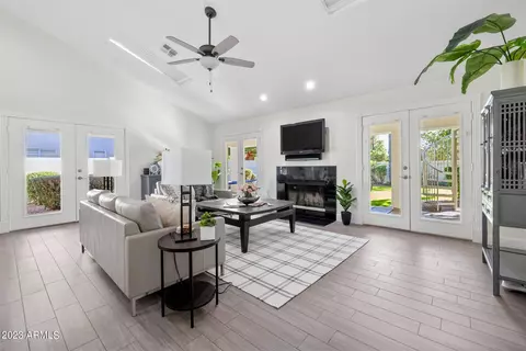 Living - 2103 E Freeport Ln, Gilbert, AZ 85234 photo 4 of 16