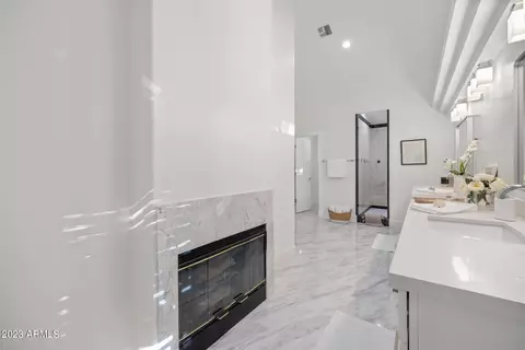 Living - 2103 E Freeport Ln, Gilbert, AZ 85234 photo 9 of 16