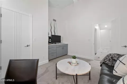 Living - 2103 E Freeport Ln, Gilbert, AZ 85234 photo 15 of 16