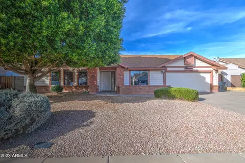 2650 Elmwood St, Mesa, AZ 85213
