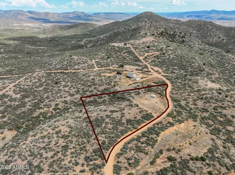 0 E White Dr E #0, Dewey, AZ 86327 photo 2