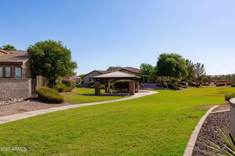 4188 E Blue Spruce Ln, Gilbert, AZ 85298 photo 2