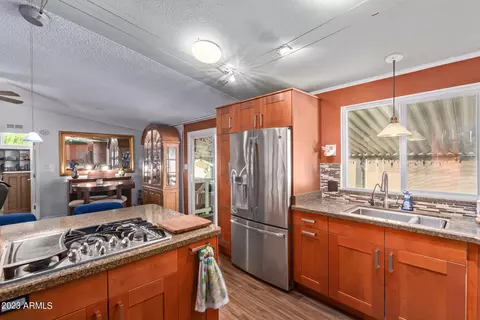 2121 N Center St #115, Mesa, AZ 85201