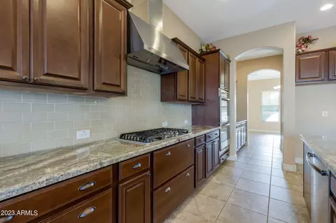 Kitchen - 4729 S Quantum Way, Mesa, AZ 85212 photo 4 of 4