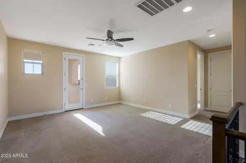 Living - 4729 S Quantum Way, Mesa, AZ 85212 photo 9 of 9