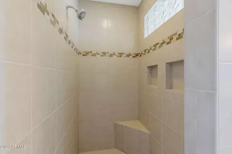 Bath - 4729 S Quantum Way, Mesa, AZ 85212 photo 3 of 7
