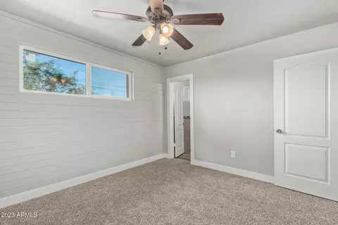 3116 N 37th Dr, Phoenix, AZ 85019 photo 13