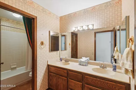 1262 E Greenway Cir, Mesa, AZ 85203 photo 23