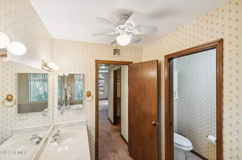 1262 E Greenway Cir, Mesa, AZ 85203 photo 21