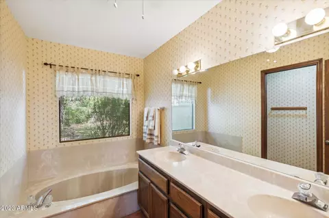 1262 E Greenway Cir, Mesa, AZ 85203 photo 22