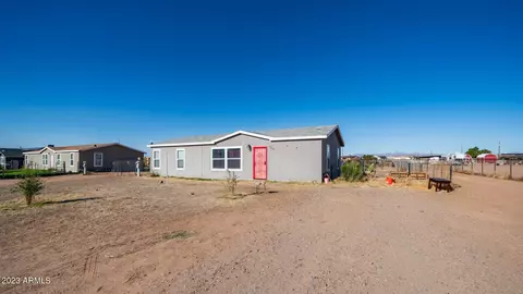 12190 E Pot O Gold Trl, Florence, AZ 85132