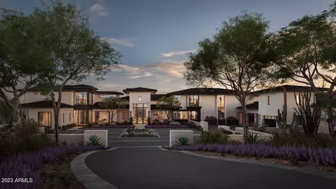 10323 E Robs Camp Rd, Scottsdale, AZ 85255