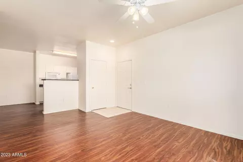 3302 N 7th St #318, Phoenix, AZ 85014