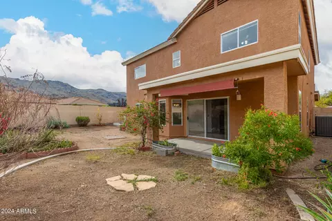 8021 S 34th Pl, Phoenix, AZ 85042 photo 12
