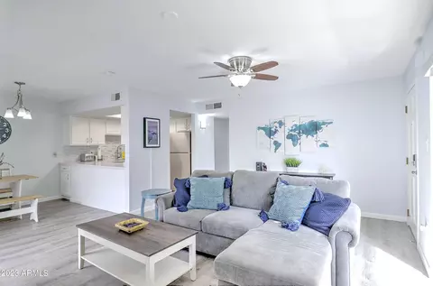 2959 N 68th Pl #113, Scottsdale, AZ 85251