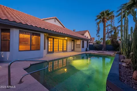 3403 E Glenhaven Dr, Phoenix, AZ 85048 photo 8