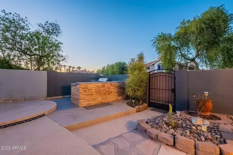 3403 E Glenhaven Dr, Phoenix, AZ 85048 photo 9