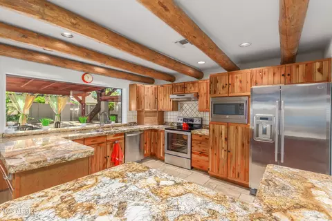 2631 E Christy Dr, Phoenix, AZ 85028 photo 10