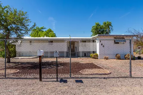 580 S Cedar Dr, Apache Junction, AZ 85120